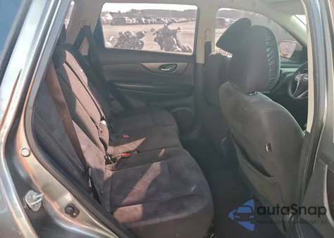 2015 Nissan Rogue S z USA, uszkodzony, nr VIN KNMAT2MT9FP588427